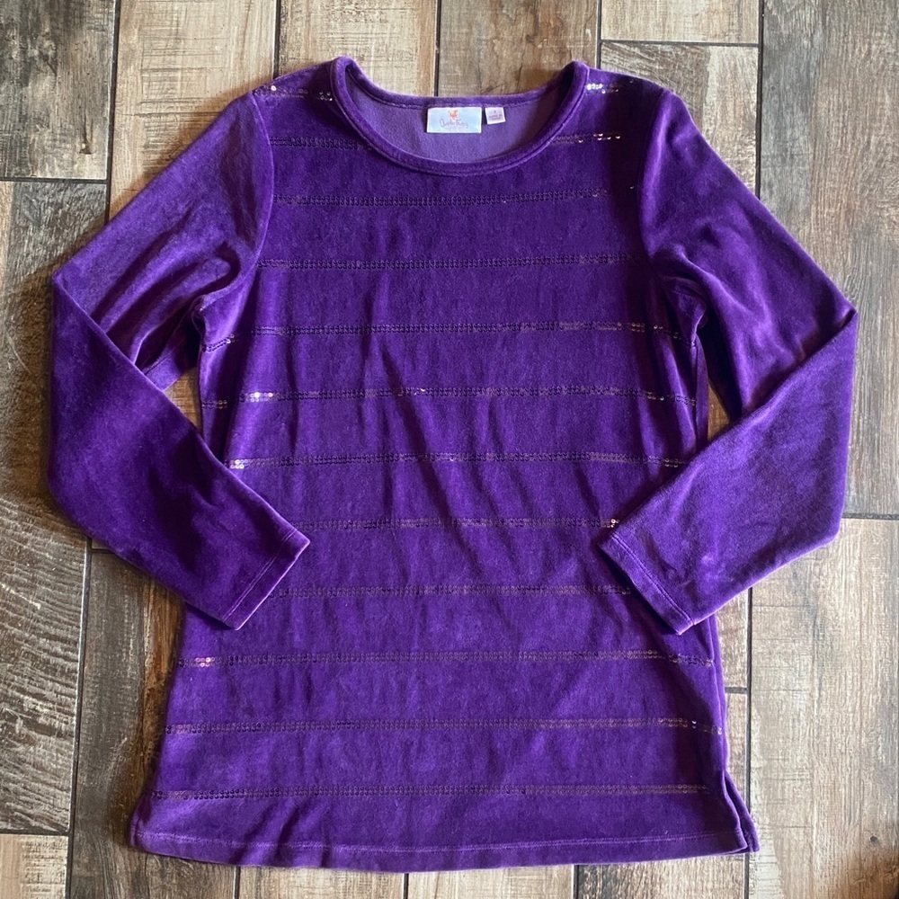 Quacker Factory Rich Purple Velvet Top - Picture 2 of 11